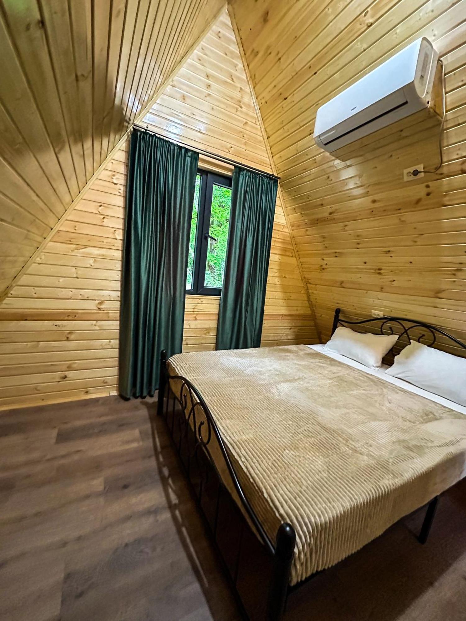 Martvili Canyon Cottage Extérieur photo